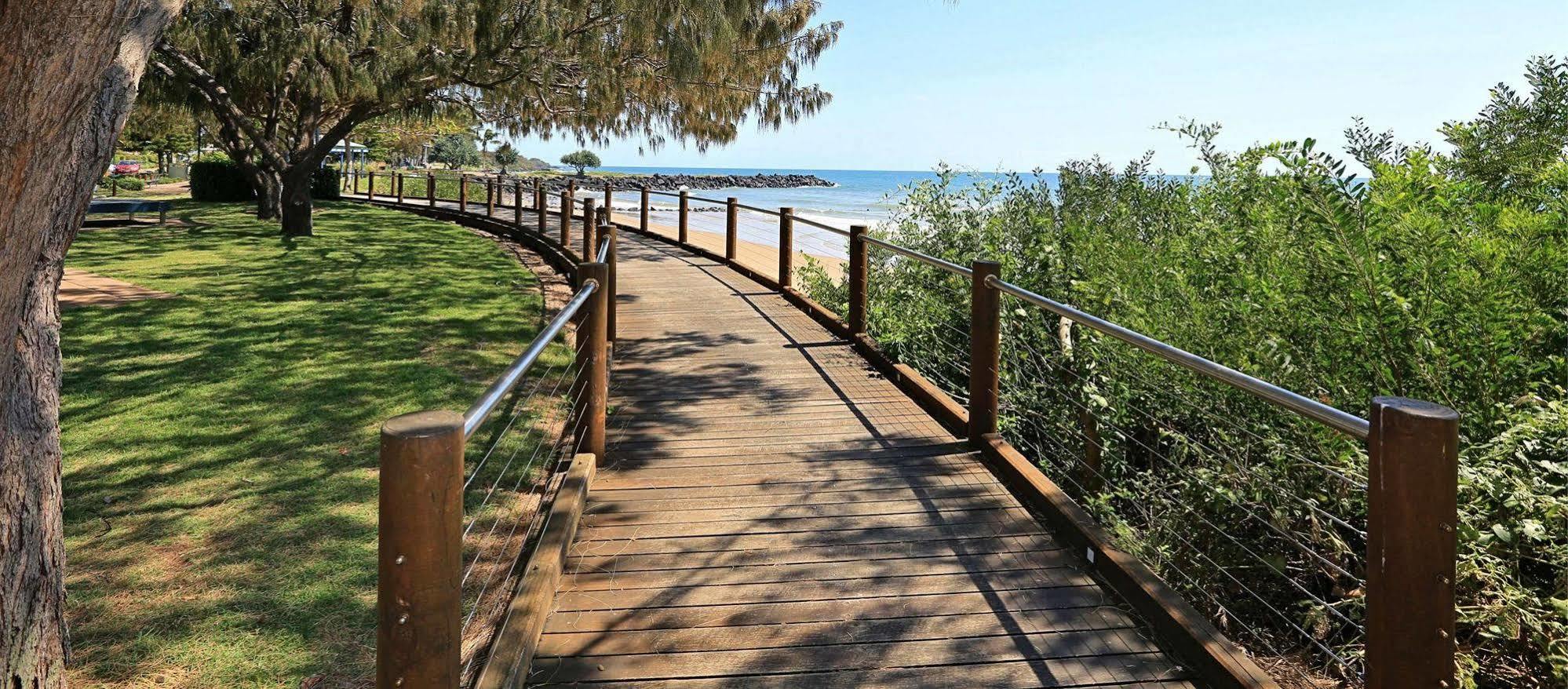 Bargara Gardens Boutique Villas Екстер'єр фото